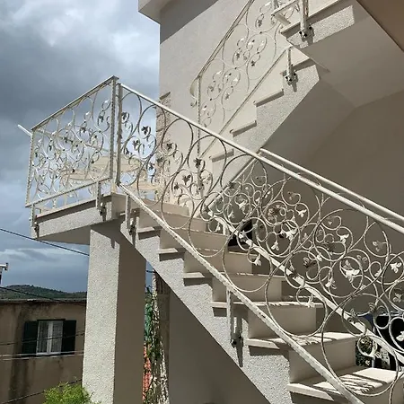 Karmelita's Place 4* Sibenik