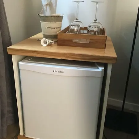 게스트하우스 Karmelita's Place 4*