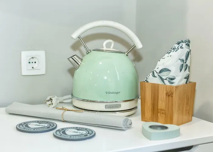 Karmelita's Place 게스트하우스 4*