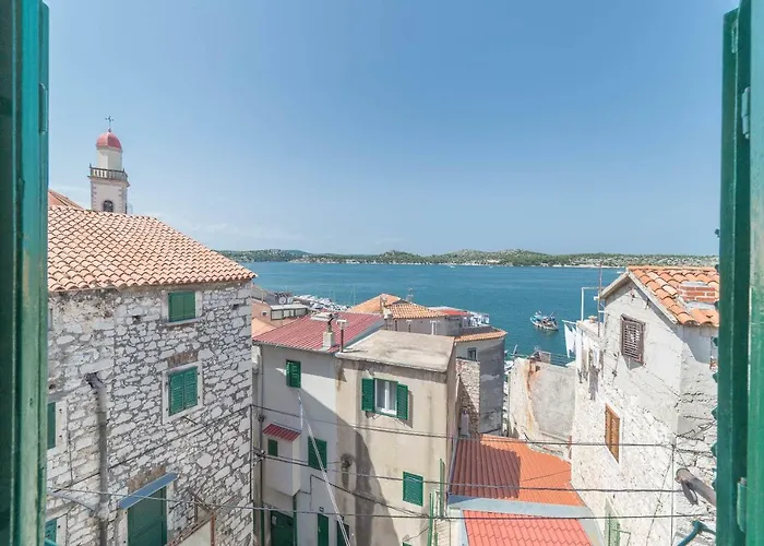 Karmelita's Place Sibenik