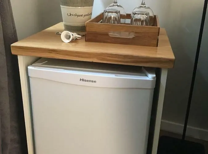 게스트하우스 Karmelita's Place 4*